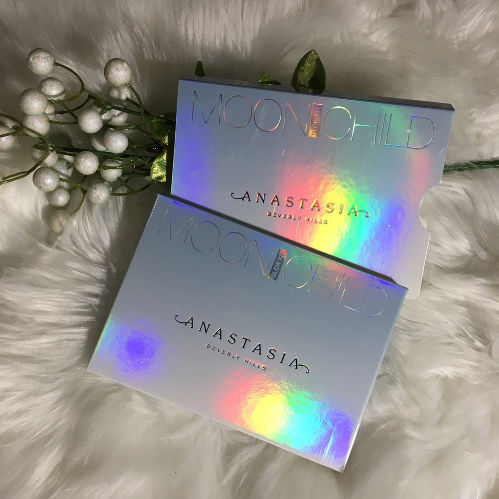 ABH Moonchild Glow Kit Highlighter Palette